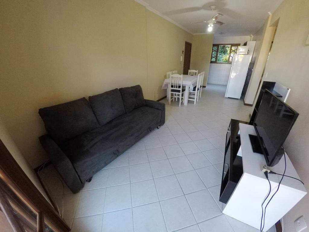 C047 - Ed Las Condes, Centro De Bombinhas Room photo